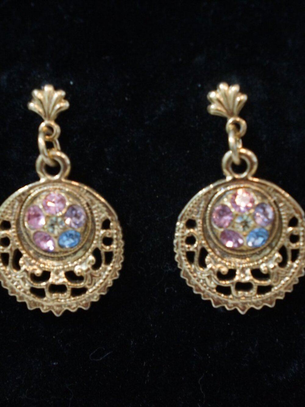 Vintage 1928 Jewelry Co Gold Filigree Dangle Earrings Multi Rhinestone Flower